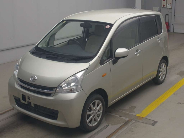 DAIHATSU MOVE 2010