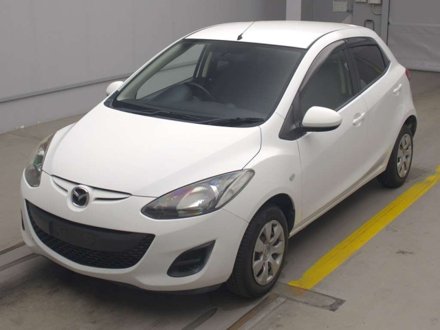 MAZDA DEMIO 2014