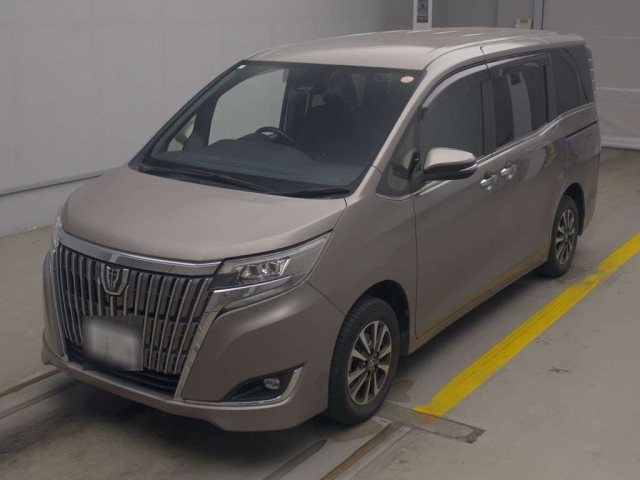 TOYOTA ESQUIRE 2018