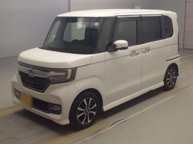 HONDA N BOX 2017