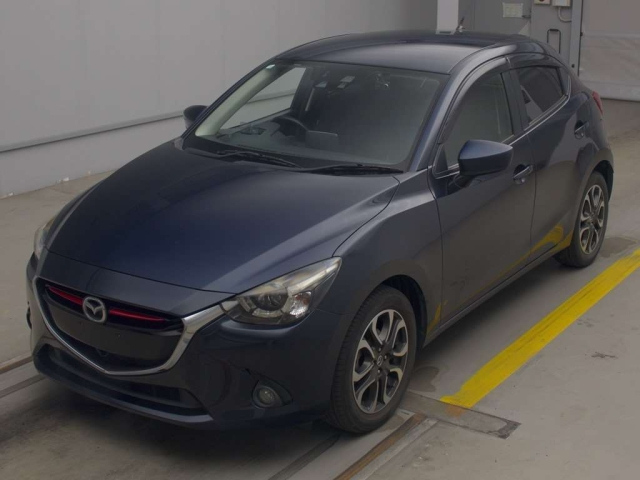 MAZDA DEMIO 2015