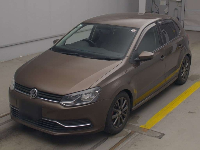 VOLKSWAGEN POLO 2014