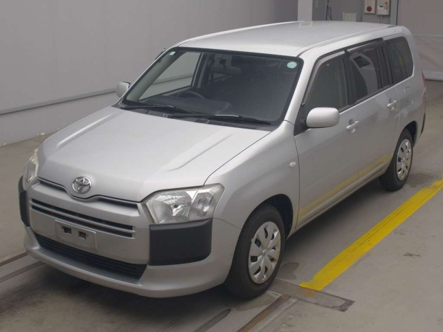 TOYOTA SUCCEED 2017