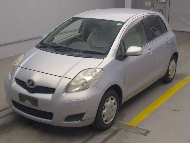 TOYOTA VITZ 2009