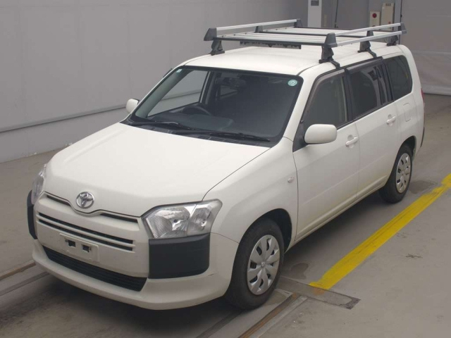 TOYOTA SUCCEED 2015