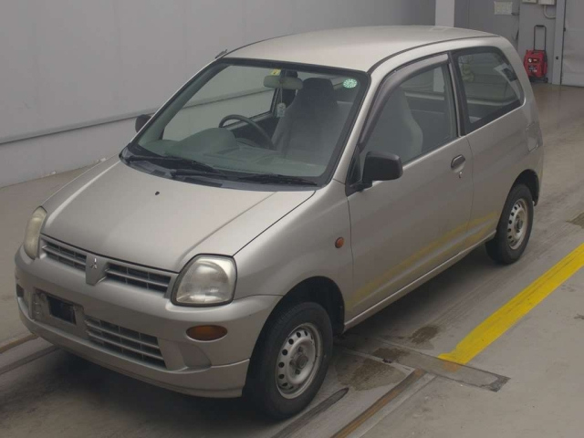 MITSUBISHI MINICA 2005