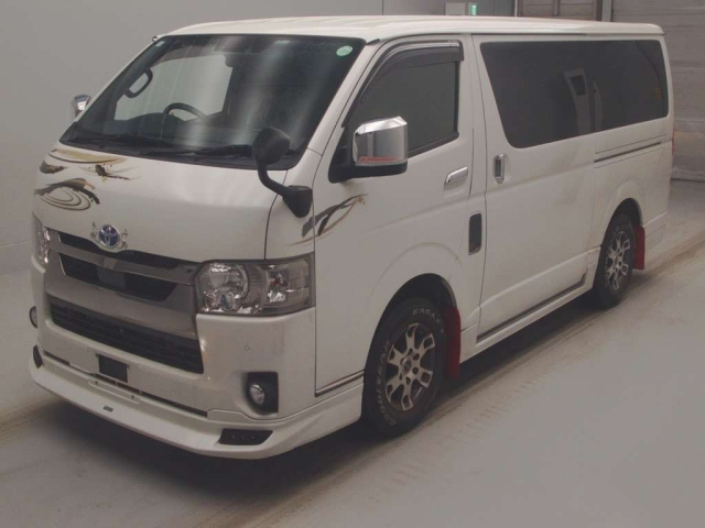 TOYOTA REGIUS ACE VAN