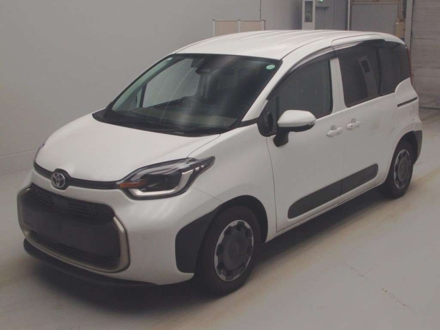 TOYOTA SIENTA 2024