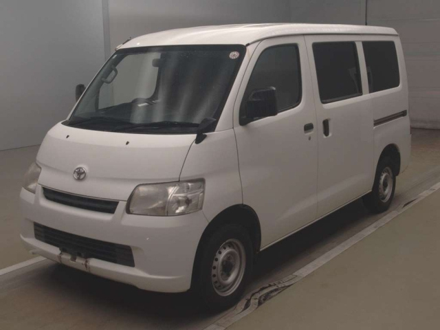 TOYOTA TOWN ACE VAN 2014