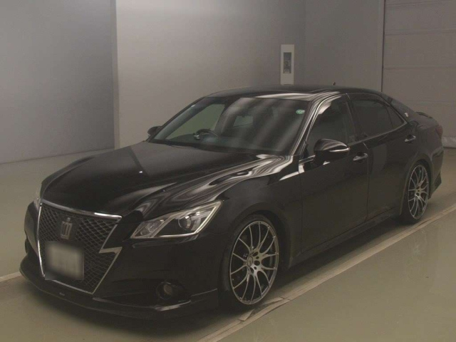 TOYOTA CROWN 2013