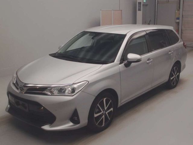 TOYOTA COROLLA FIELDER 2018