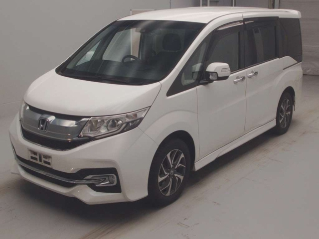 HONDA STEP WAGON 2015