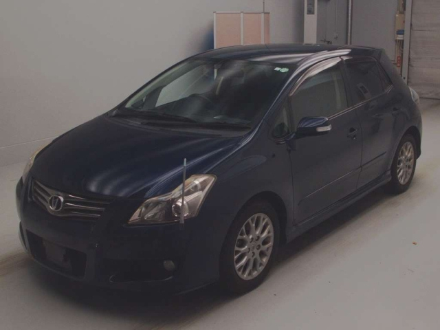 TOYOTA BLADE