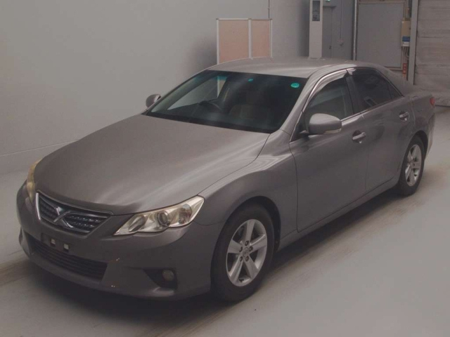 TOYOTA MARK X 2010
