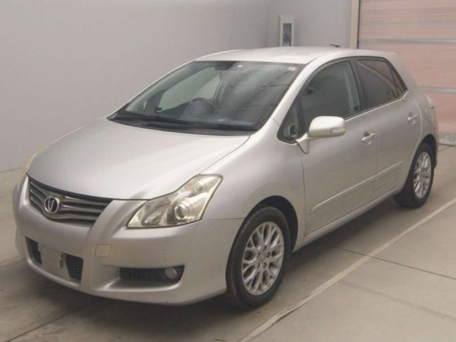 TOYOTA BLADE