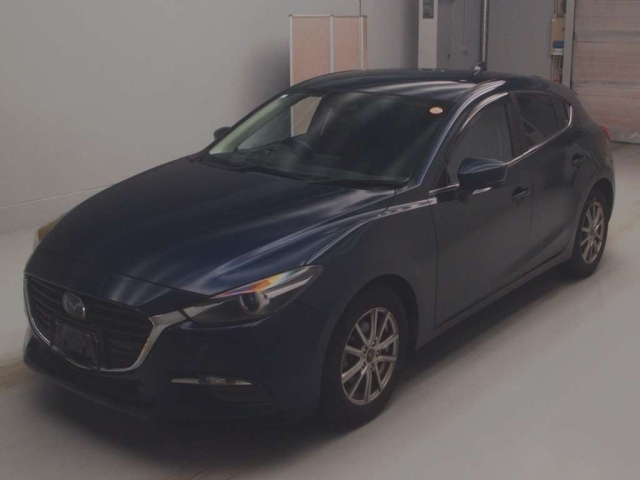 MAZDA AXELA 2017