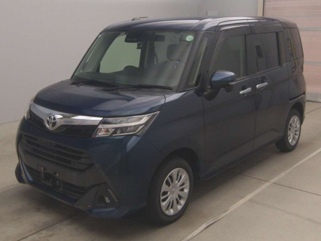 TOYOTA TANK 2020