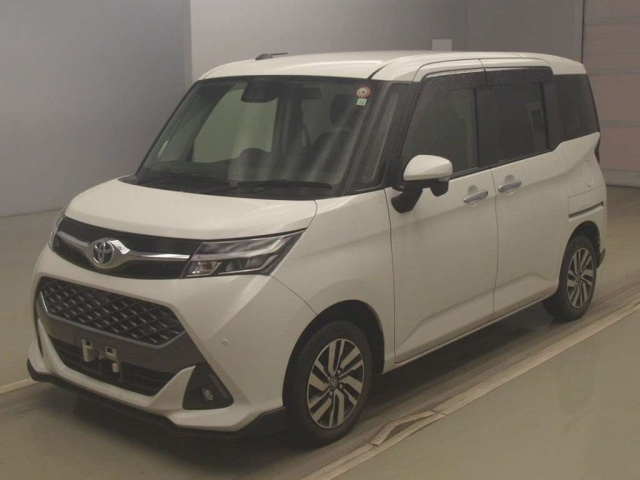 TOYOTA TANK 2018