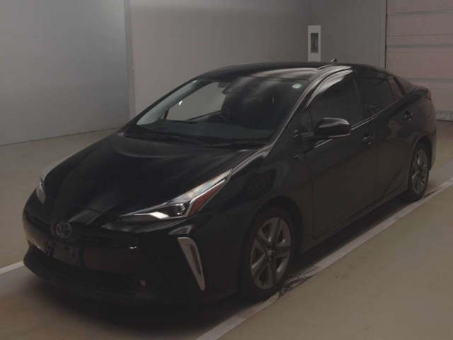 TOYOTA PRIUS 2021