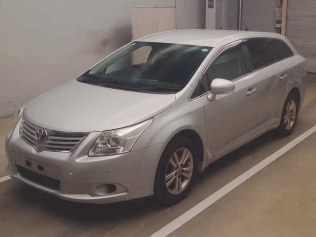 TOYOTA AVENSIS WAGON 2012