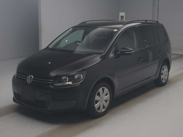 VOLKSWAGEN GOLF TOURAN 2013