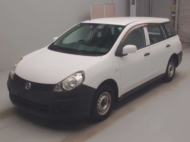 NISSAN AD 2012