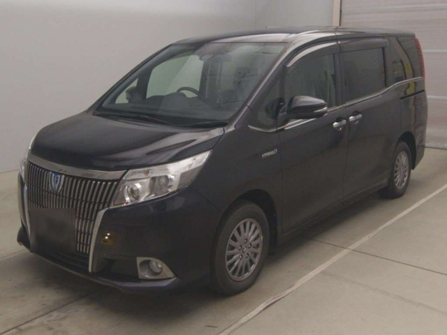 TOYOTA ESQUIRE 2017