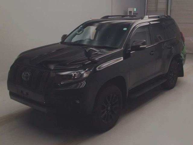 TOYOTA LAND CRUISER PRADO 2023