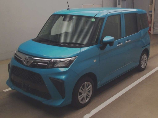 TOYOTA ROOMY 2022