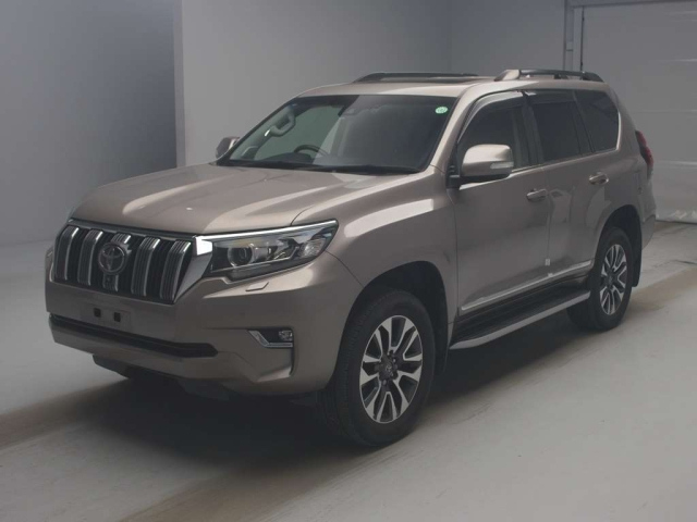 TOYOTA LAND CRUISER PRADO 2021