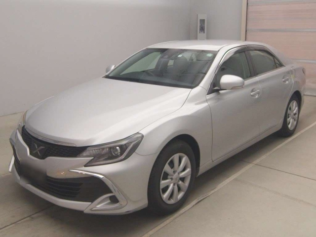 TOYOTA MARK X 2018