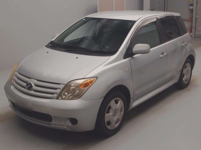 TOYOTA IST 2007