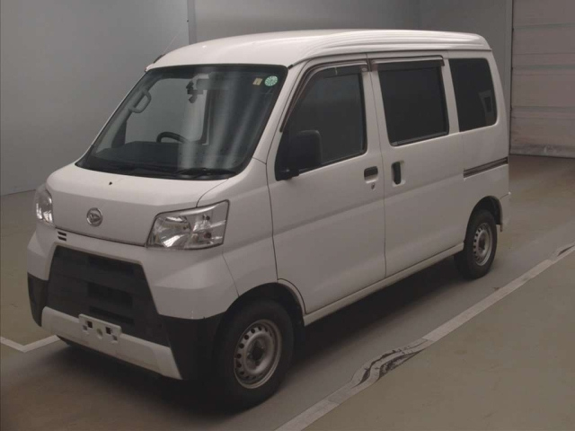 DAIHATSU HIJET VAN 2019