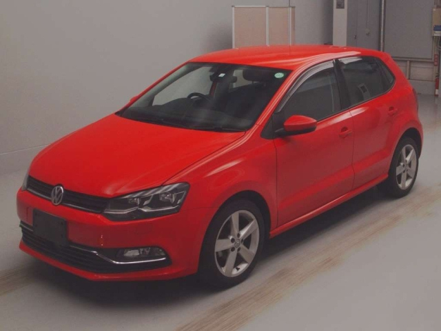 VOLKSWAGEN POLO 2016