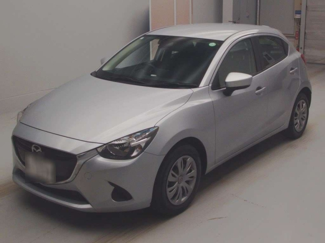 MAZDA DEMIO 2018