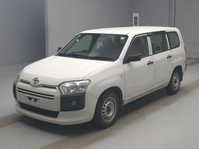 TOYOTA PROBOX 2017