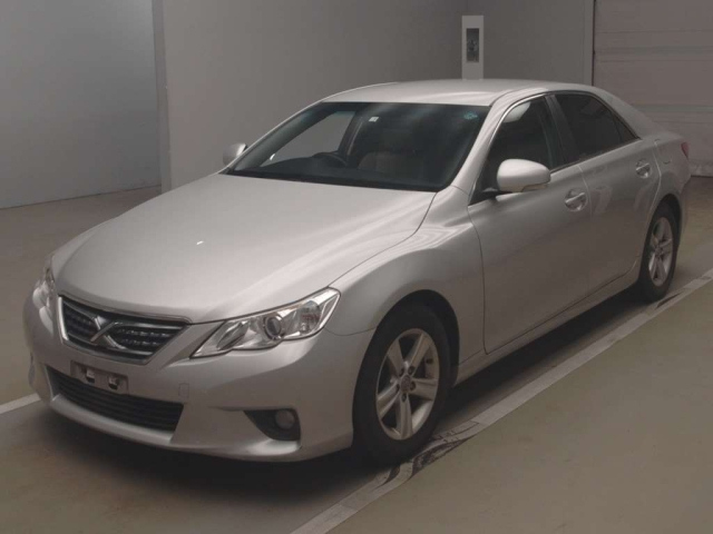 TOYOTA MARK X 2010