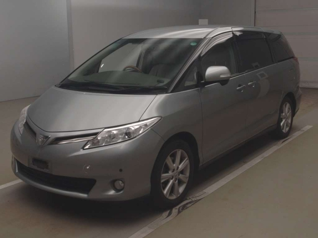TOYOTA ESTIMA 2009
