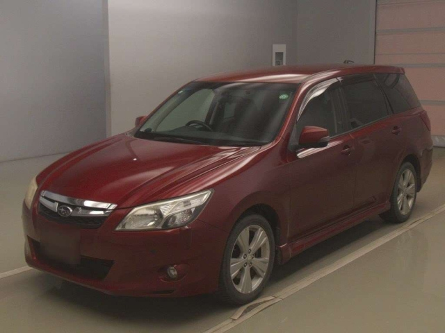 SUBARU EXIGA 2013