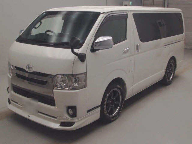 TOYOTA HIACE VAN 2019