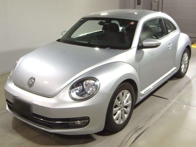 VOLKSWAGEN THE BEETLE 2012