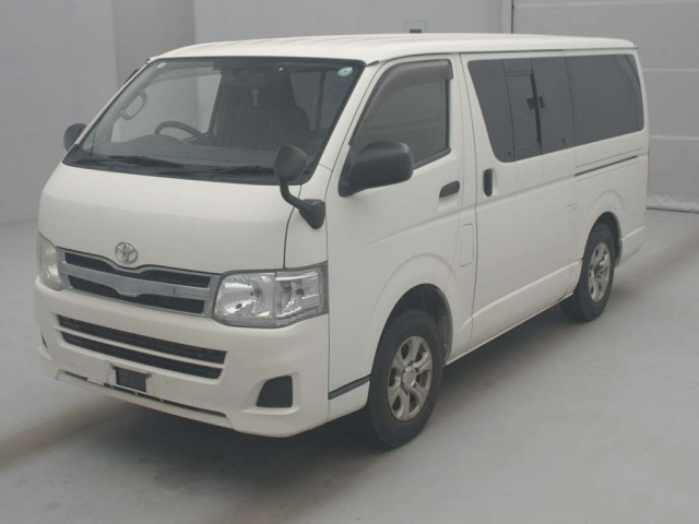 TOYOTA REGIUS ACE VAN 2012