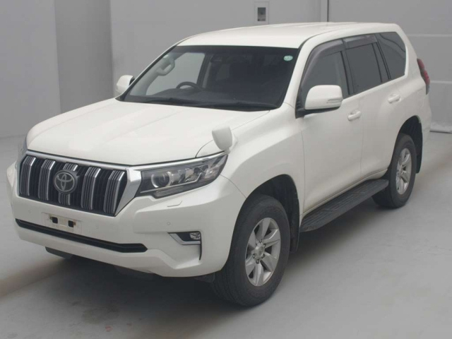 TOYOTA LAND CRUISER PRADO 2018