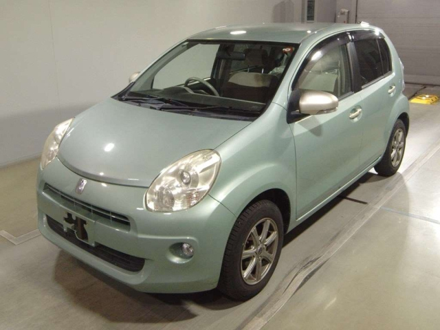 TOYOTA PASSO 2010