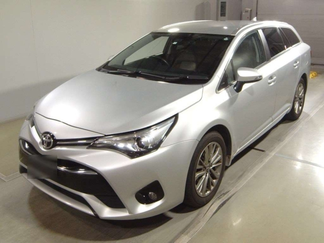 TOYOTA AVENSIS WAGON 2016