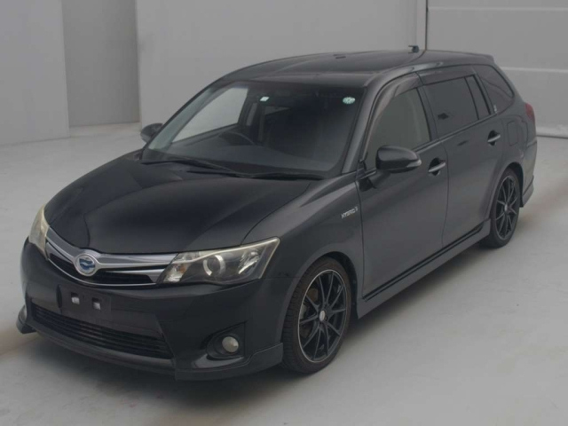 TOYOTA COROLLA FIELDER 2014