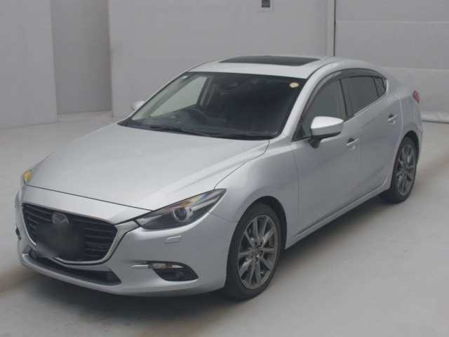 MAZDA AXELA 2017