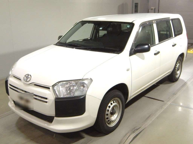TOYOTA PROBOX 2018