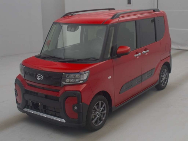 DAIHATSU TANTO 2022