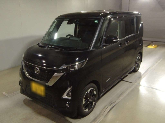 NISSAN ROOX 2021